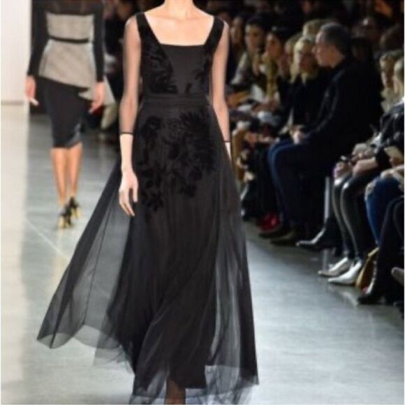Chiara Boni Couture La Petite Robe Square Velvet
Floral Maxi Gown Tulle US 12 XL - Picture 1 of 15